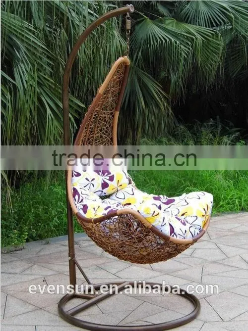 Outdoor rattan hammock