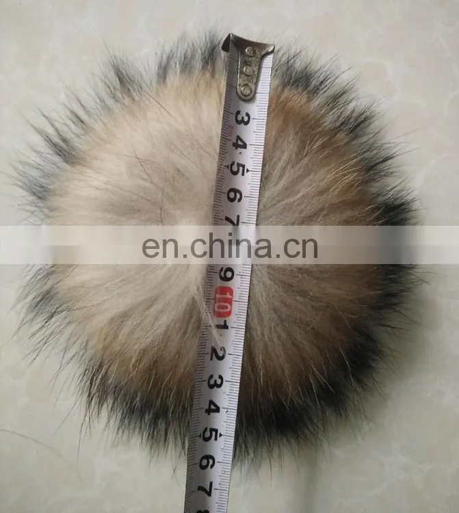 high quality big colored raccoon fur ball for beanie hats and bag charm