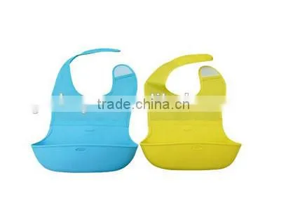 Wholesale Good Price FDA Approval Washable Silicone Best Baby Bib with Cloth Food Catcher for Infant Baby