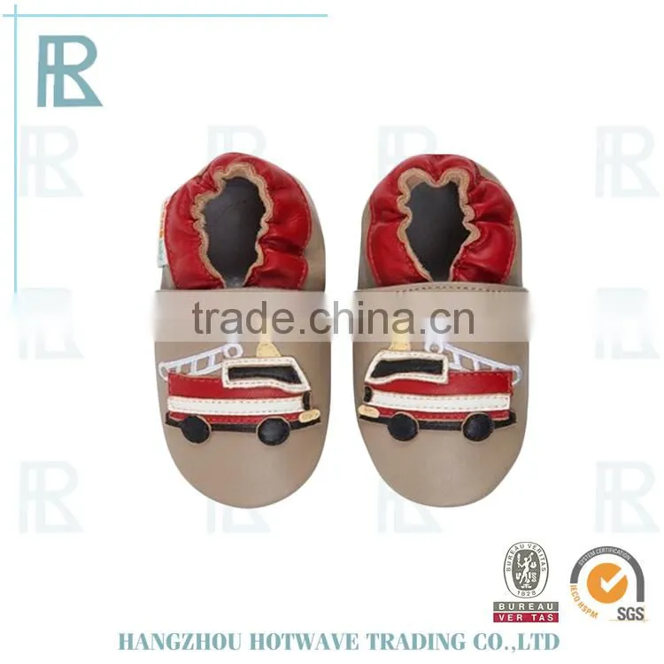 Soft Leather sole Factory direct sales baby sock shoes