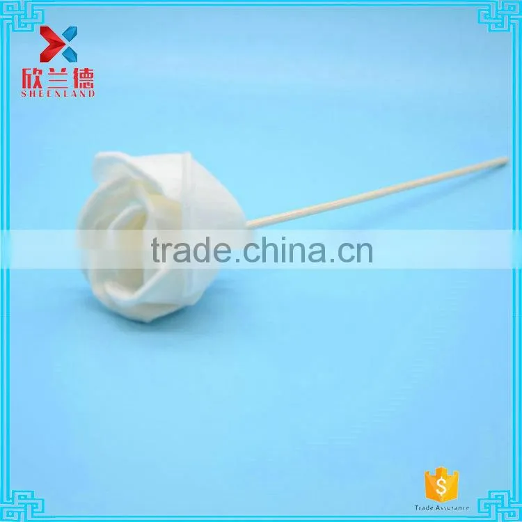 Fragrance flower diffuser white colored sola flower ,Edge of roses