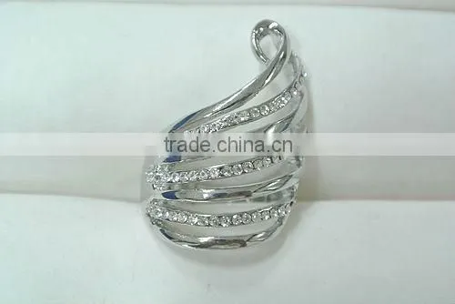 platinum ring price in india& Crystal Ring R069-2