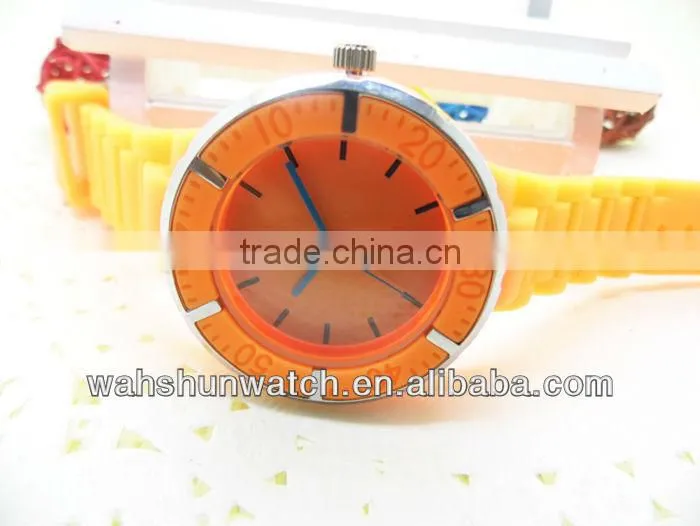 2013 best selling cheap custom logo fashion slim silicone watch