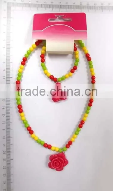 Lovely children multicolor beaded necklace bracelet set with cartoon images pendant