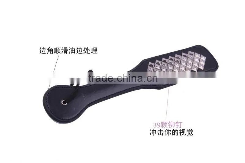 2015 fashion adult novelty toy sex products spanking rivet leather paddle