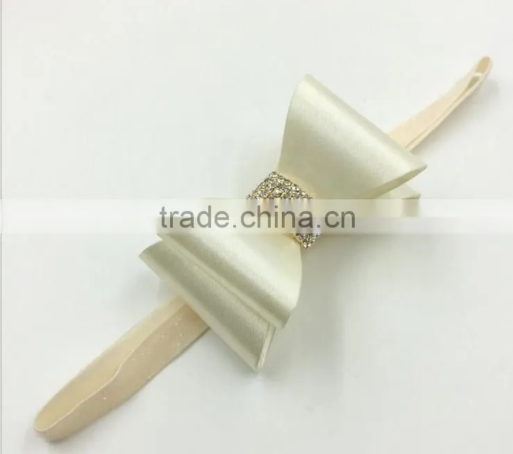 New selling the European and American children tire PVC color butyl bowknot diamond powders with 8 color bow