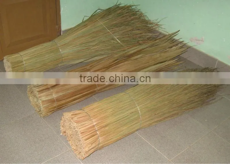 Vietnam thatch umbrella dia2.5m CHEAP !!!!! (candy@gianguyencraft.com) - MS CANDY