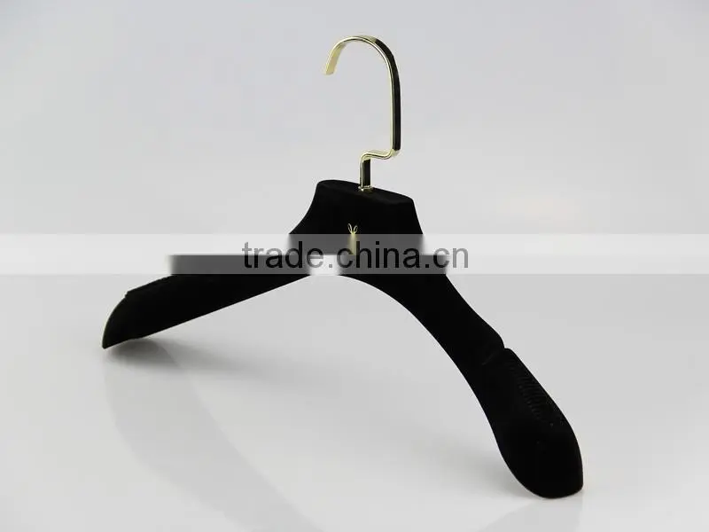 HA7064 black flocking fashionable coat hanger gold velvet hanger