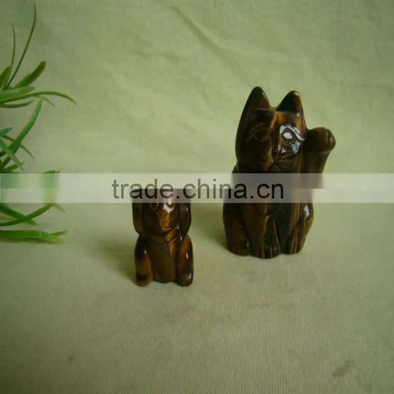 sculpture cat out of stone