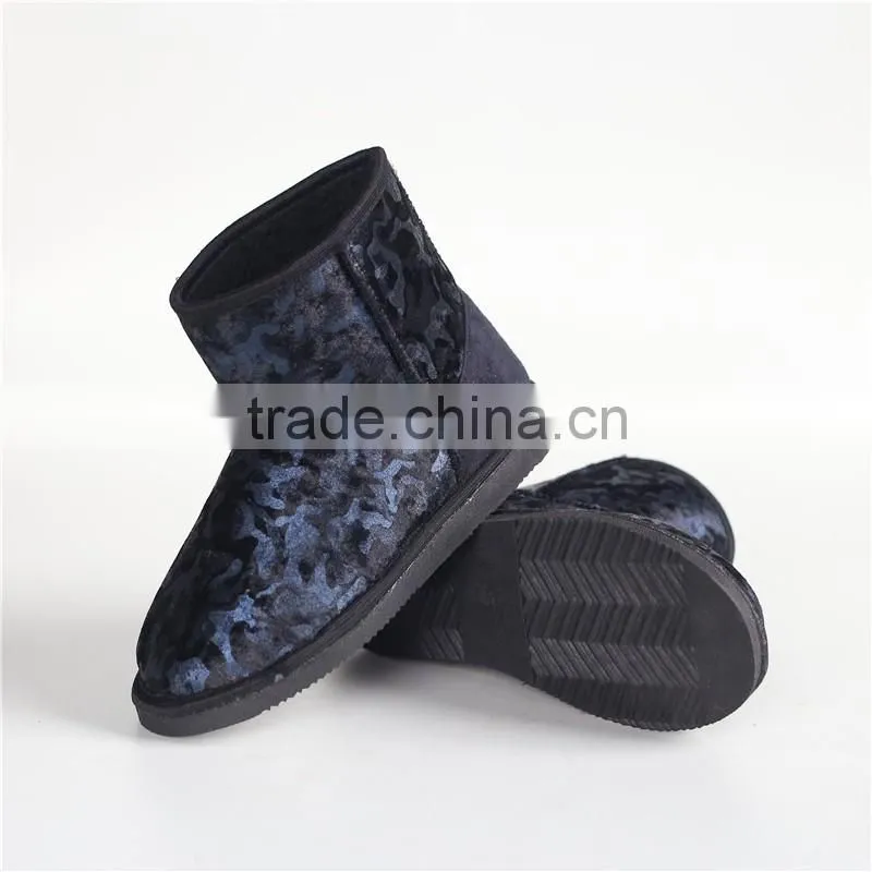 Ladies microsuede with print slipper boot