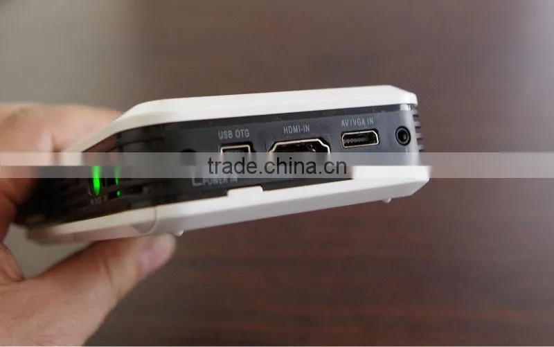 100lumen wifi mini dlp projector (SMP7027)---VGA 854*480 pixel---100 Lumens