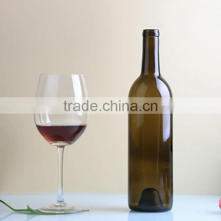 Alibaba hot products 750ml Manufacturers wholesale wine bottle glass