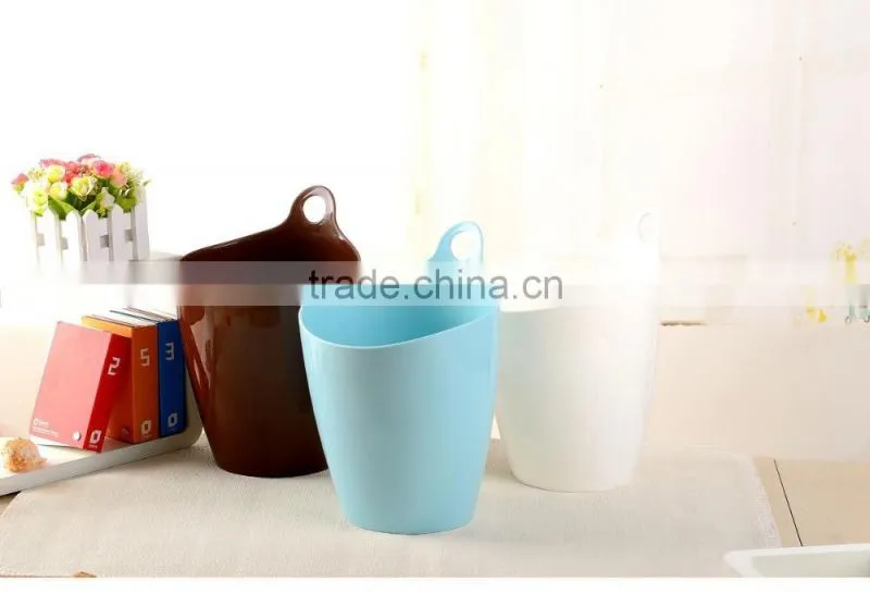 pure color plastic round trash can /ash-bin/plastic waste container for home use
