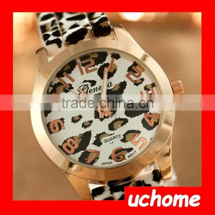 UCHOME Wholesale Fashion Stainless Steel Back Leopard Geneva Silicone Watch Woman