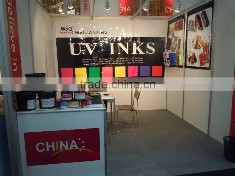 UV silk screen Varnish with wrinkle effect
