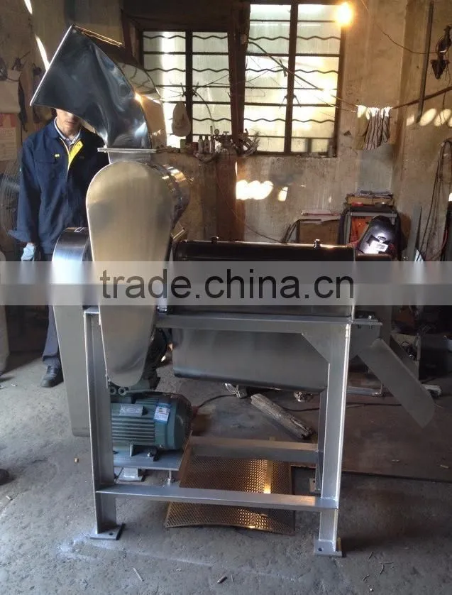 Spiral Ginger Crushing and Juicing Machine