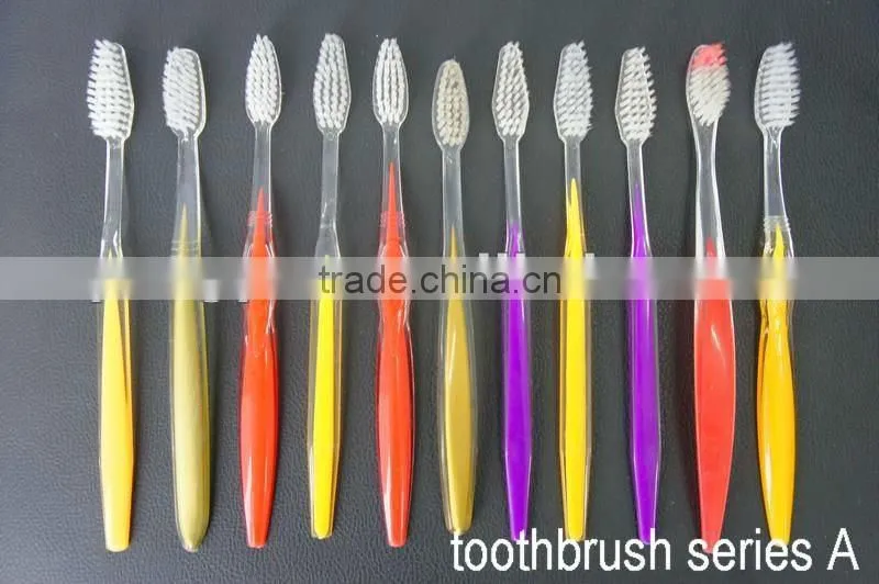 INSIDE double color toothbrush/low cost/YS009