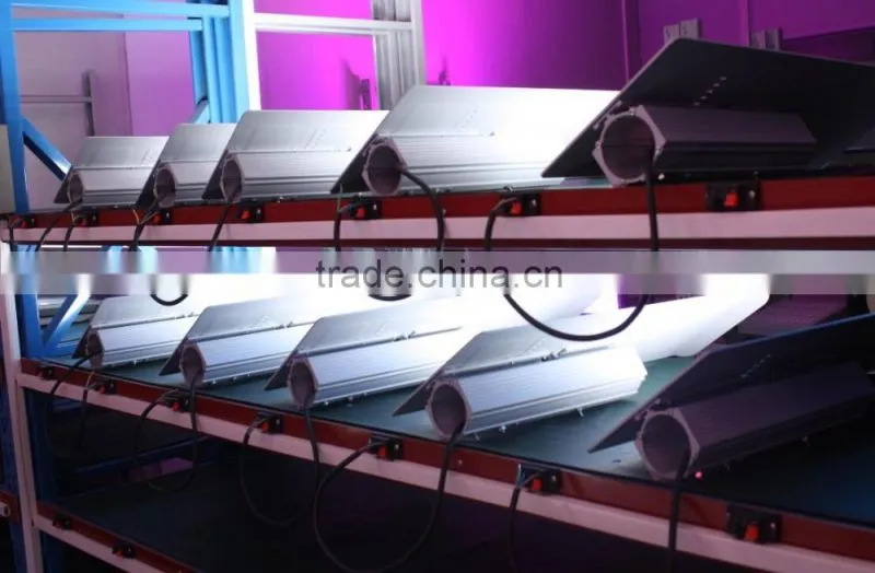 5 years slim design super bright price list osram shenzhen supplier led street light