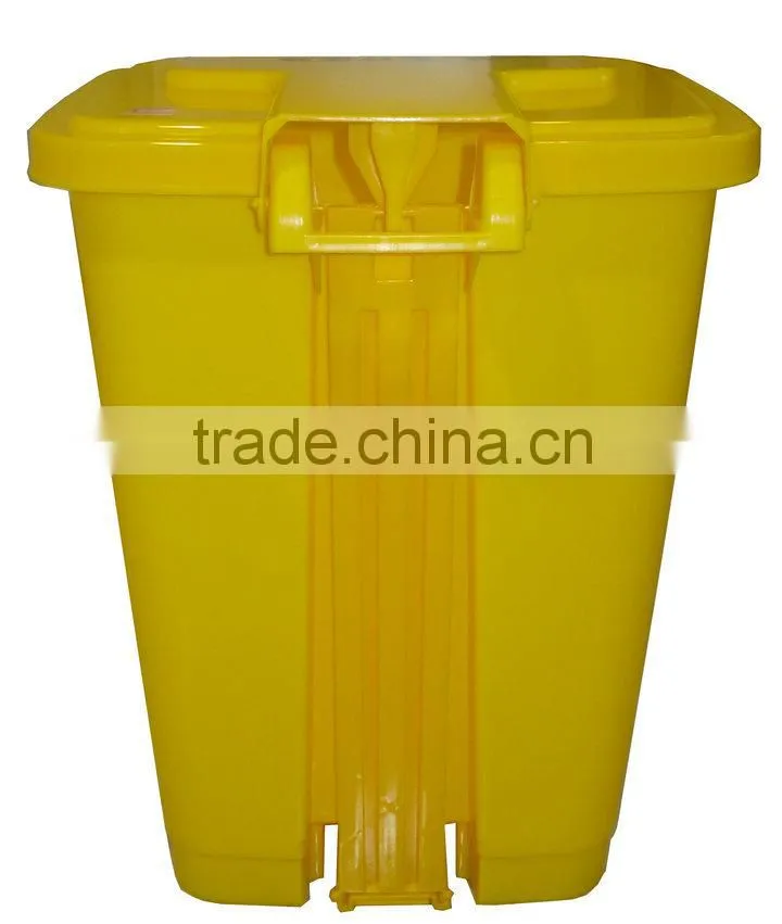 plastic garbage bin with pedal