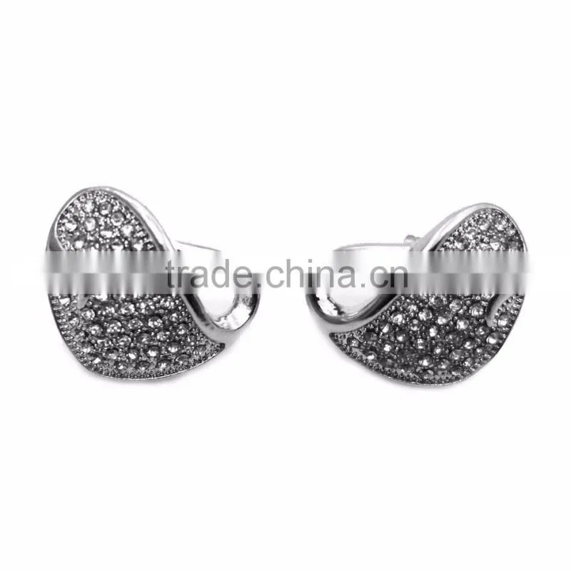 simple yet elegant design adorned with microset crystals sets