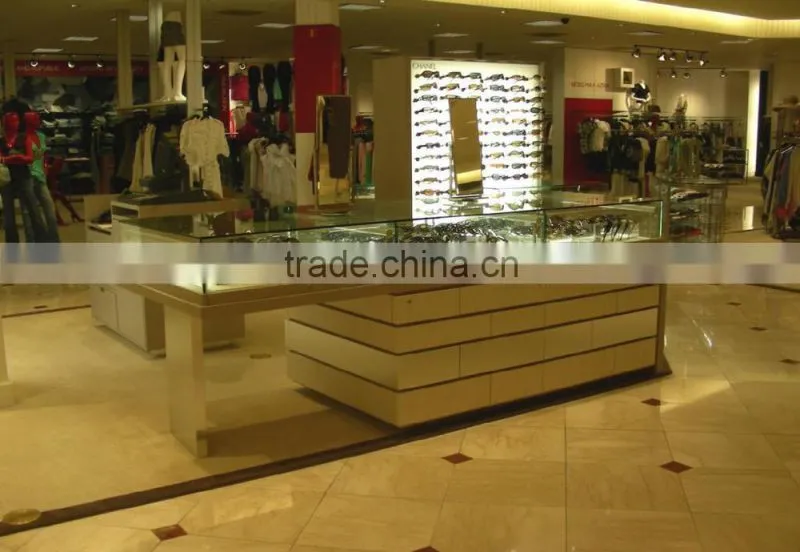 sunglass display case