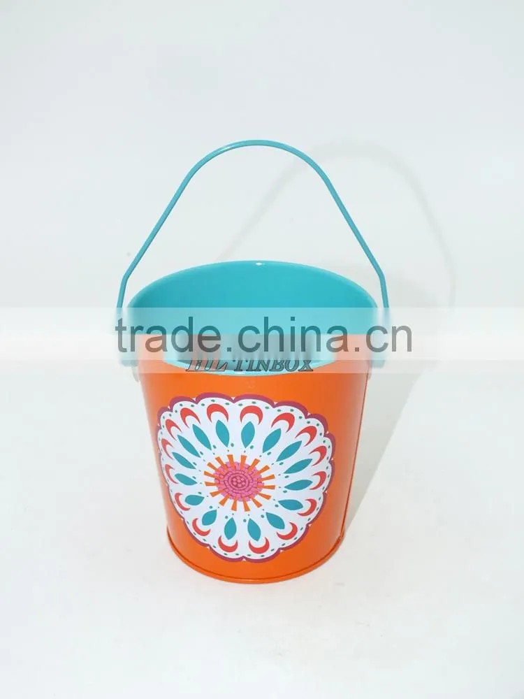 Colorful Handle Round Shape Metal Bucket Tin Can