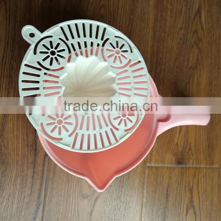 2016 Hot Sell Multifunctional Egg Separator