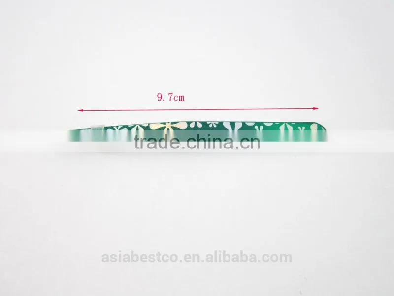 Flower Pattern Slanted Eyebrow Tweezer