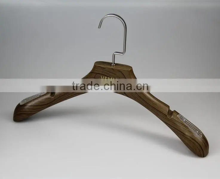 hot sale red plastic clothes hanger coated with velvet with golden clips