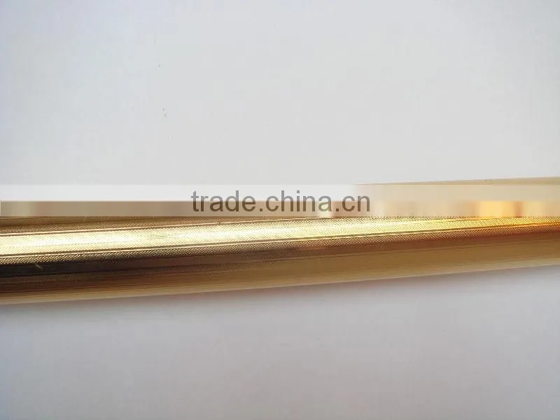 2012 fashionable curtain rod