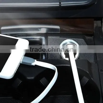 Safety hammer car charger with metal aluminum broken window hammer design function