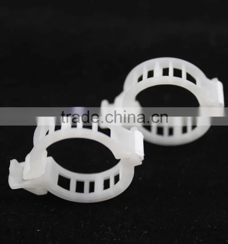 Plastic cable holder clip