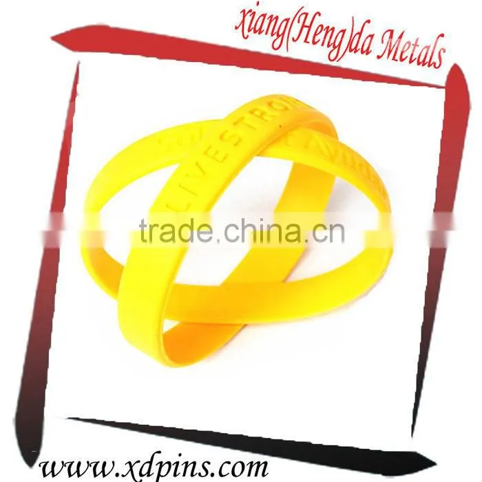 wholesale wrist custom embossed silicone plastic wrist band
