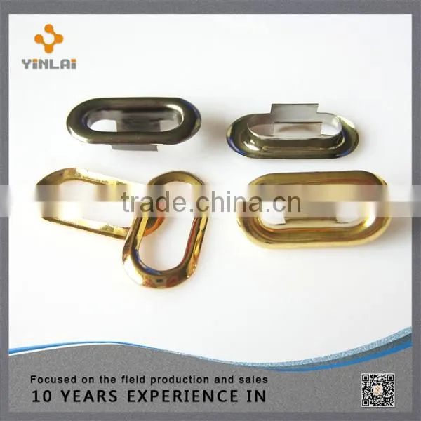 Smooth oval eyelets with hook for garment