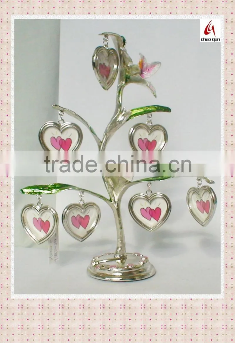 Metal family tree photo frame