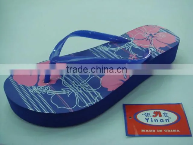 663 LOULUEN Custom Lady Wedge Heel Slippers Flip Flops For Women Wholesale