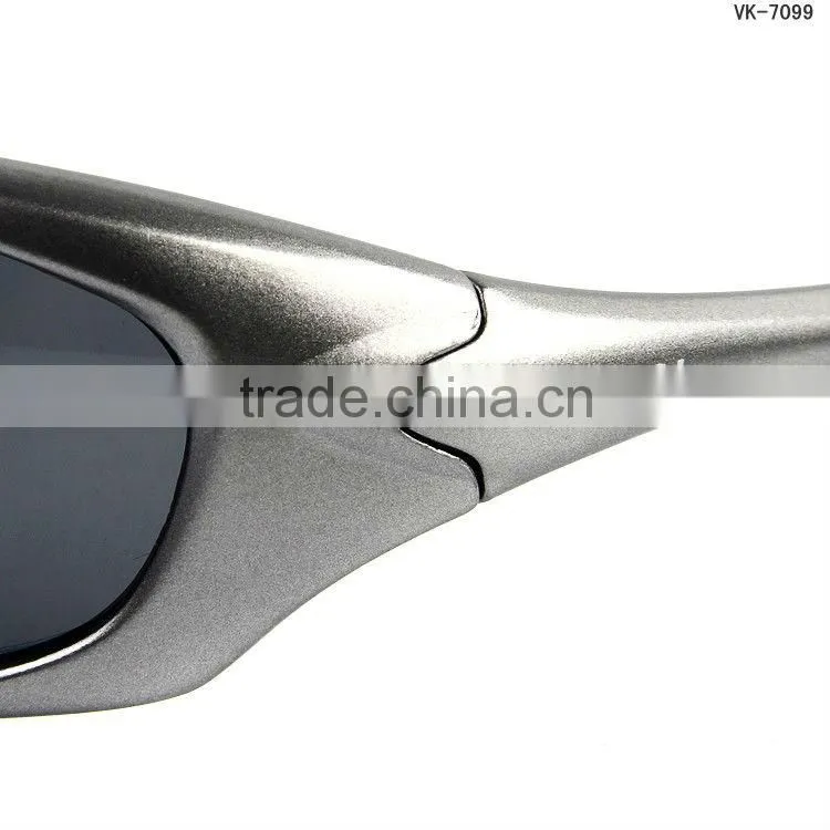 Men Sports Sunglasses UV400 Polarized OEM 7099