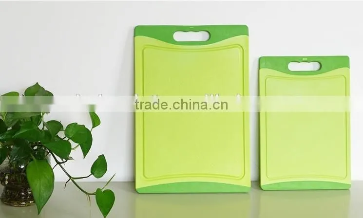 Newest FDA durable colorful non-slip plastic cutting board