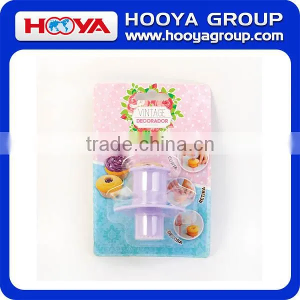 CAKE CORER