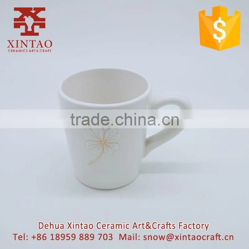 2017 new design glazed white cup with bird on the edage