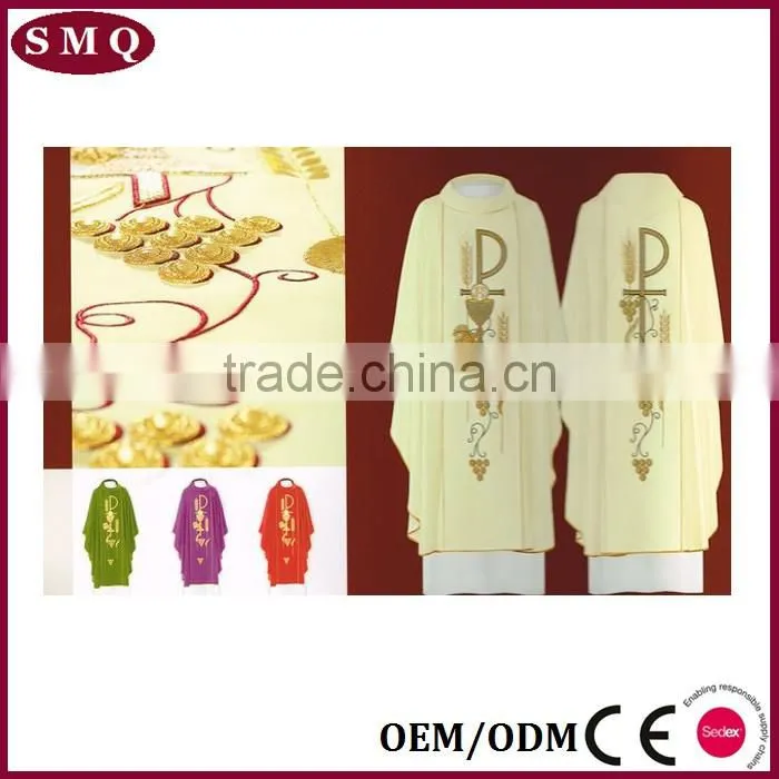 CHALICE & HOST WITH WHEAT AND GRAPES VESTMENT