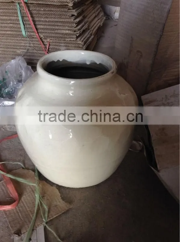 The Yue Celadon Peony/Lotus Veins Carved Designs Ceramic Vase Porcelain Handwork