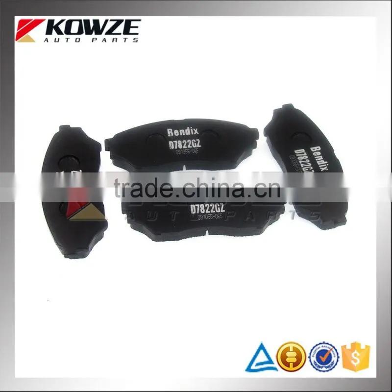 Front Brake Pad Set For Mitsubishi PAJERO PININ MONTERO IO H65W H66W H67W H76W H77W MN102615