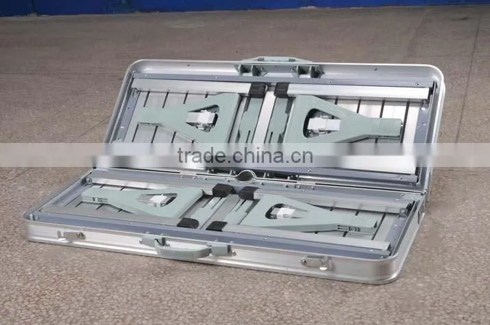 Folding Aluminum Picnic Table with 4 chairs