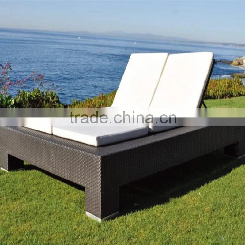 All Weather Outdoor Wicker Rattan Beach Chair