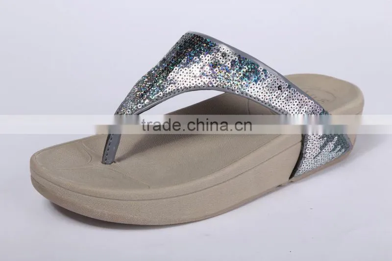 Fashionable women flip flops with shinny sequins decoration
