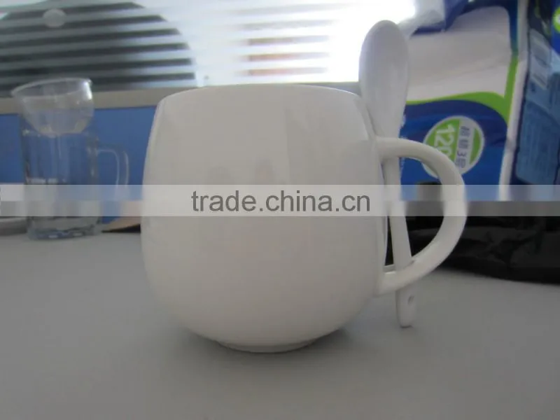 Wholesale white 10 oz porcelain couple mugs