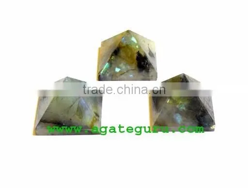 Yellow Aventurine : Wholesale Pyramids Khambhat Supplier