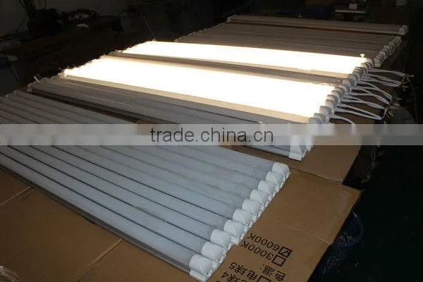 110lm/w high efficiency t8 18w ra80 ip44 led red tube xxx 120cm 4 feet led fluorescent