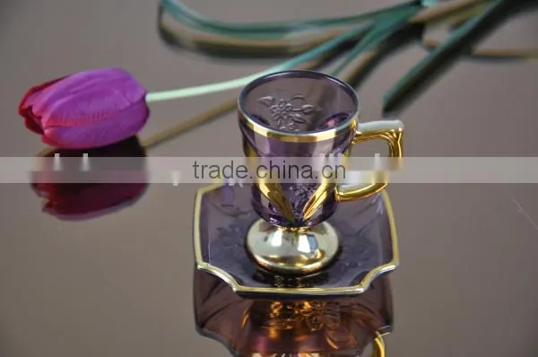 Fashionable glass tea cups and saucers set with diffenerent designs